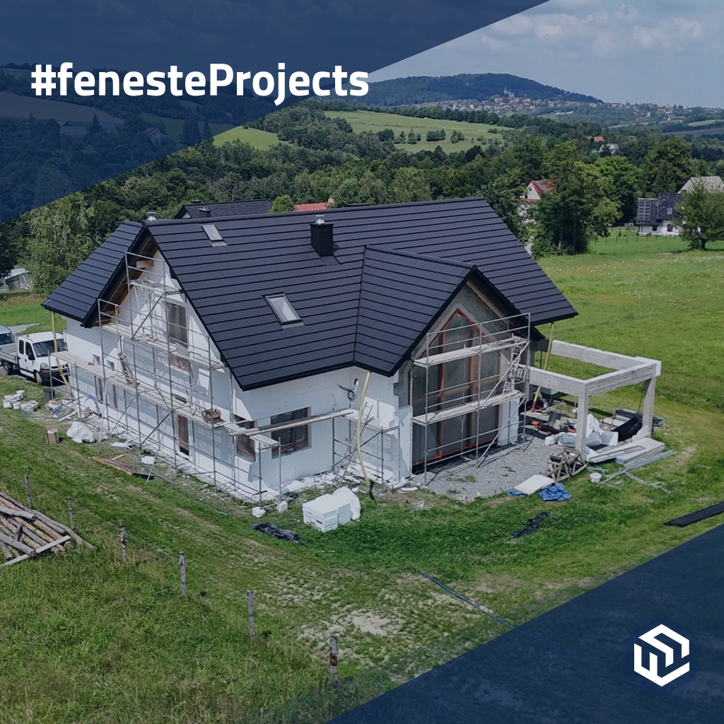 Charmante maison avec de grandes fenêtres dans un endroit pittoresque projets profiles-de-fenetre pvc aluplast ideal-8000 